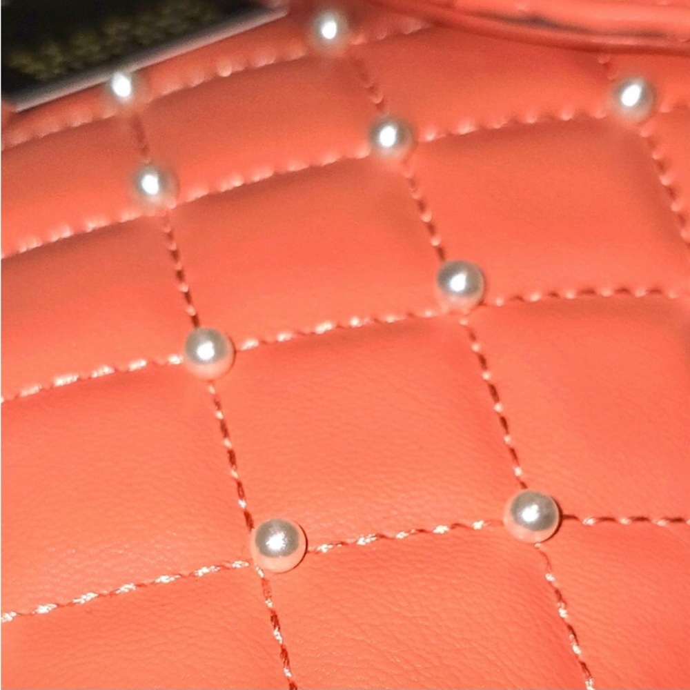 Badgley Mischka Coral Pearls Strap Phone Case Wallet Purse - Great for Cellphone - Picture 5 of 10